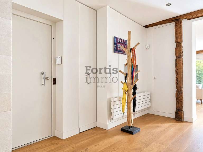 Appartement Paris 1er - 2 chambres - 99m²