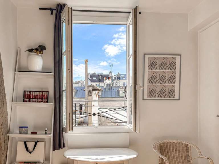 Appartement Paris 3e - 77m²
