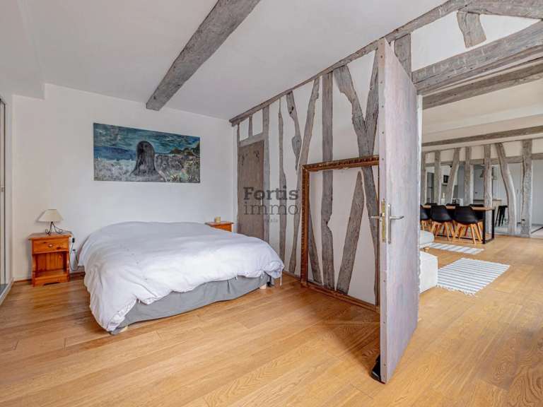 Appartement Paris 3e - 77m²