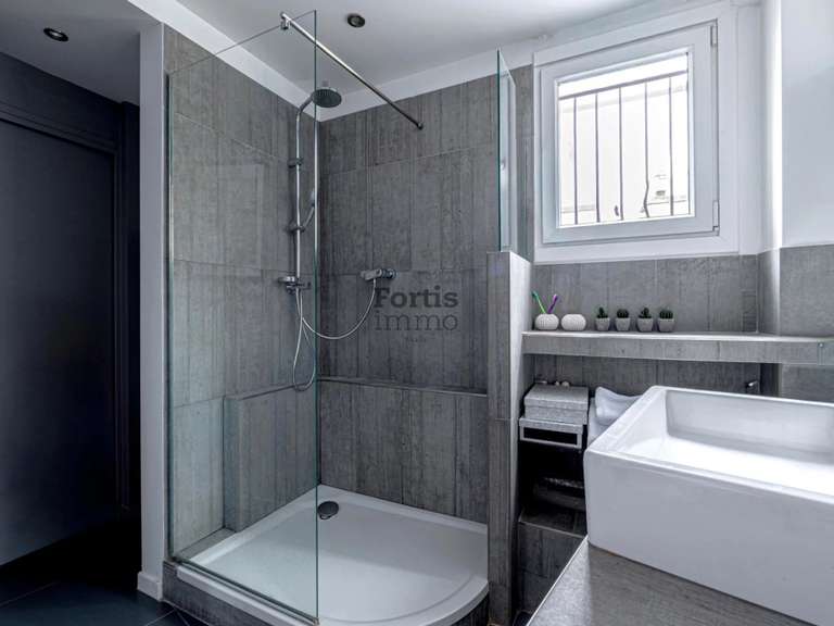 Appartement Paris 3e - 77m²