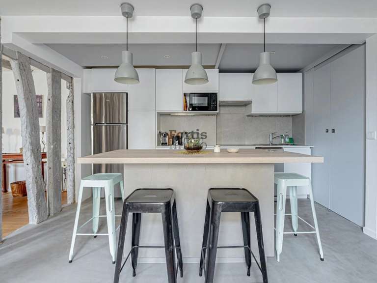 Appartement Paris 3e - 77m²