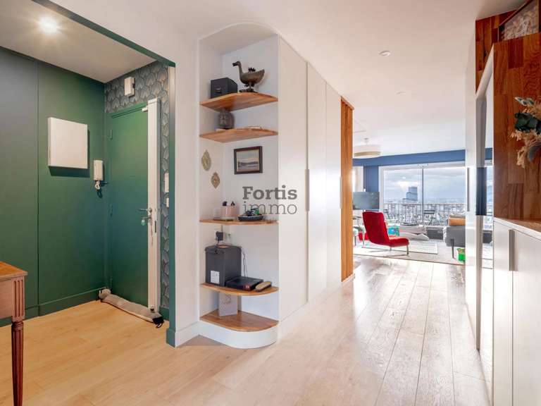 Appartement Paris 18e - 91m²