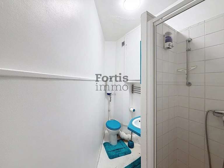 Appartement Paris 1er - 19m²