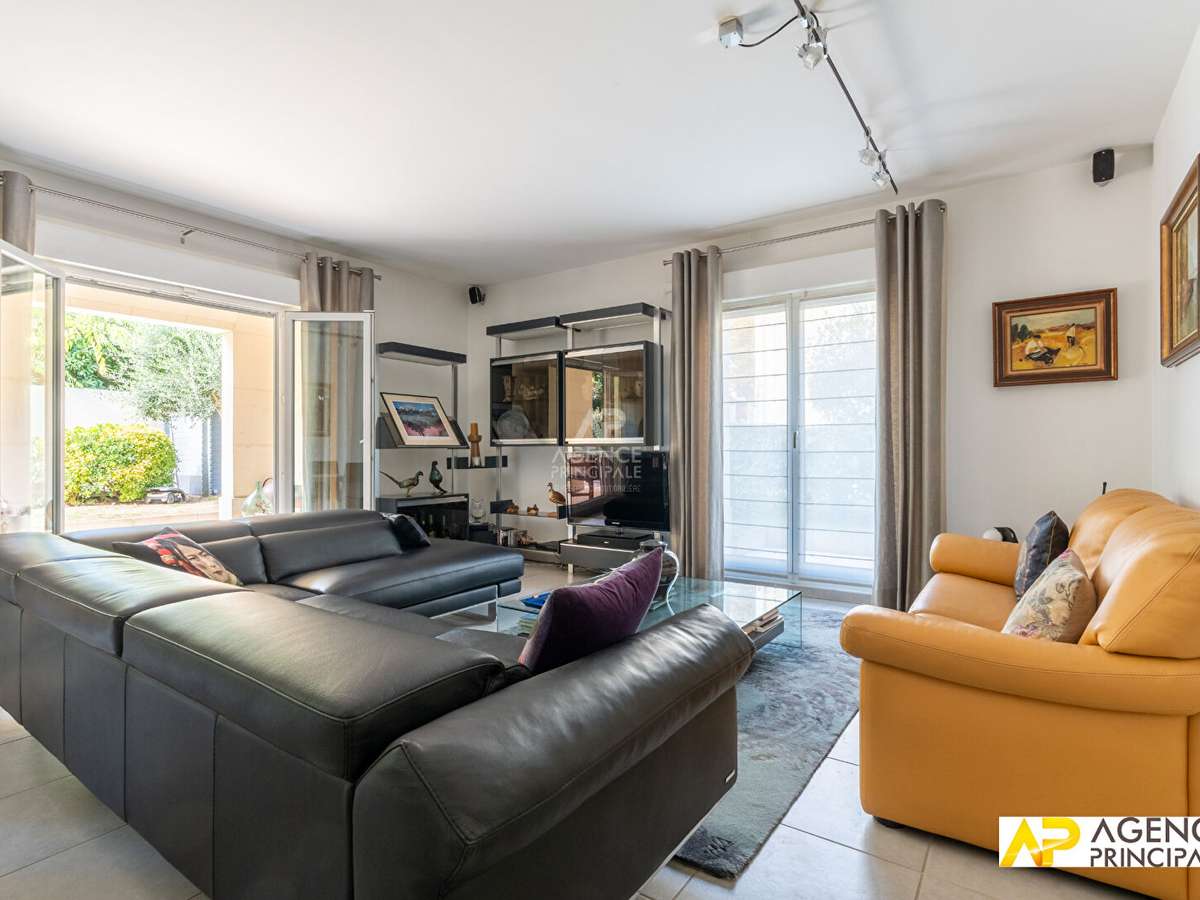 Apartment Maisons-Laffitte