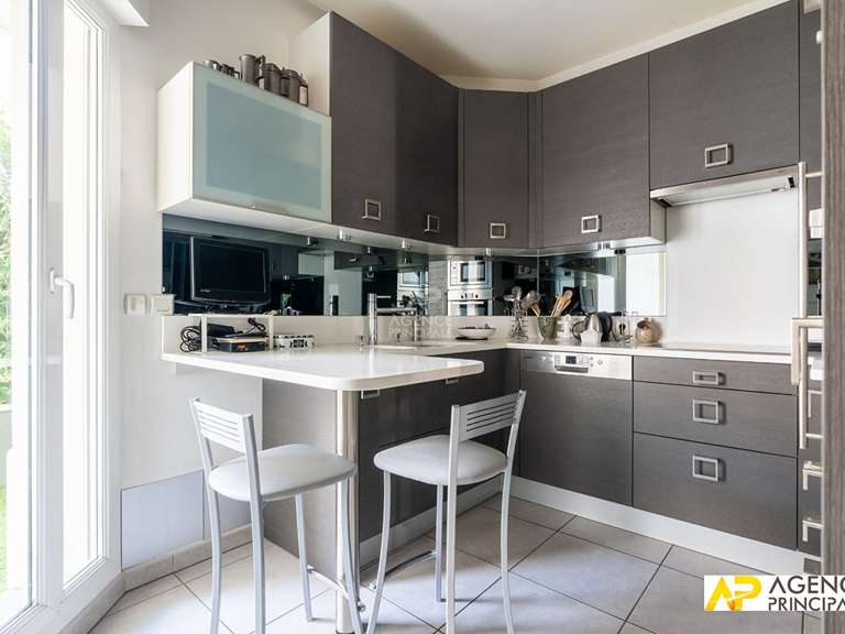 Apartment Maisons-Laffitte - 3 bedrooms - 100m²