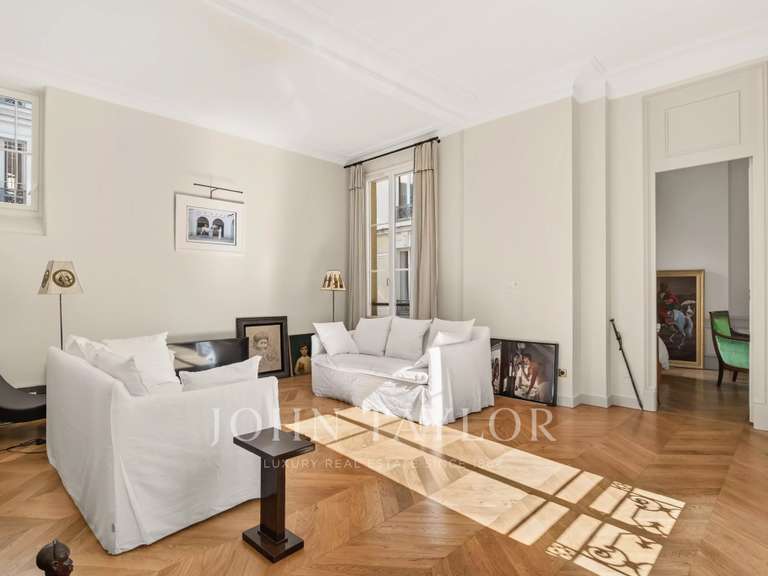 Appartement Paris 7e - 2 chambres - 89m²