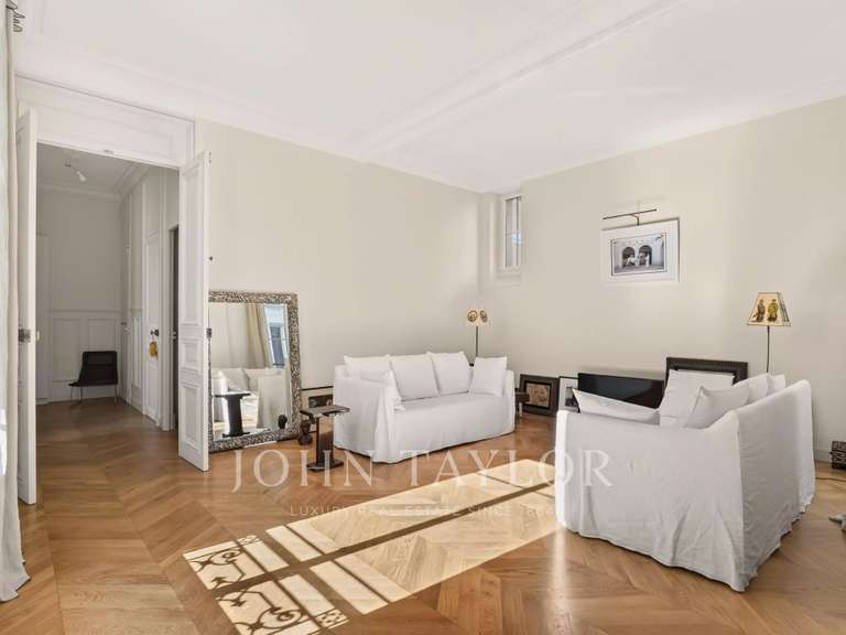 Appartement Paris 7e - 2 chambres - 89m²