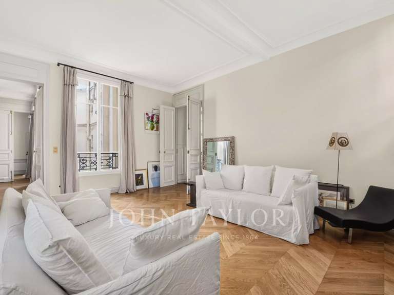 Appartement Paris 7e - 2 chambres - 89m²