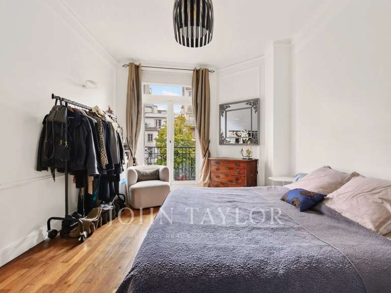 Appartement Paris 16e - 4 chambres - 164m²