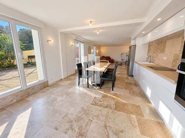 Apartment Saint-Raphaël - 3 bedrooms