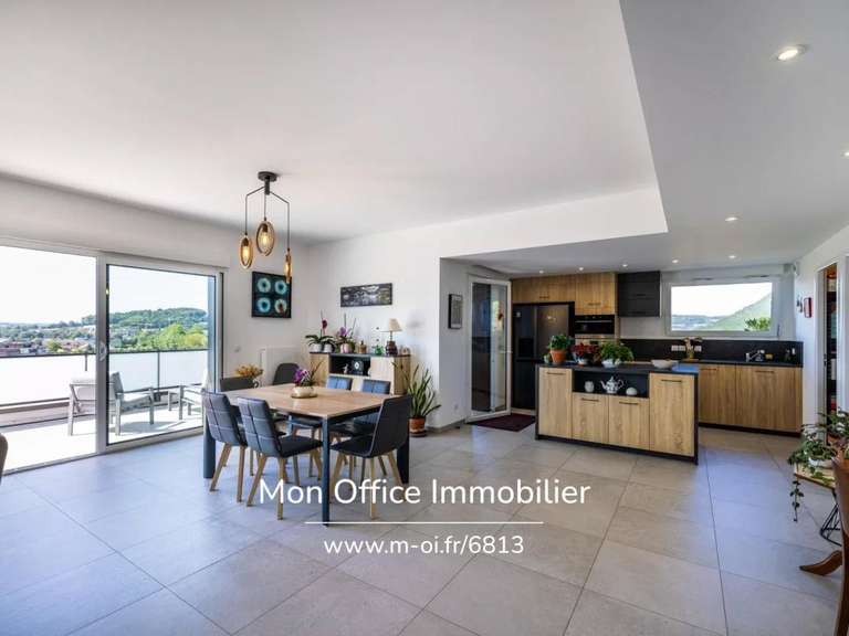 Appartement Épagny - 3 chambres - 117m²