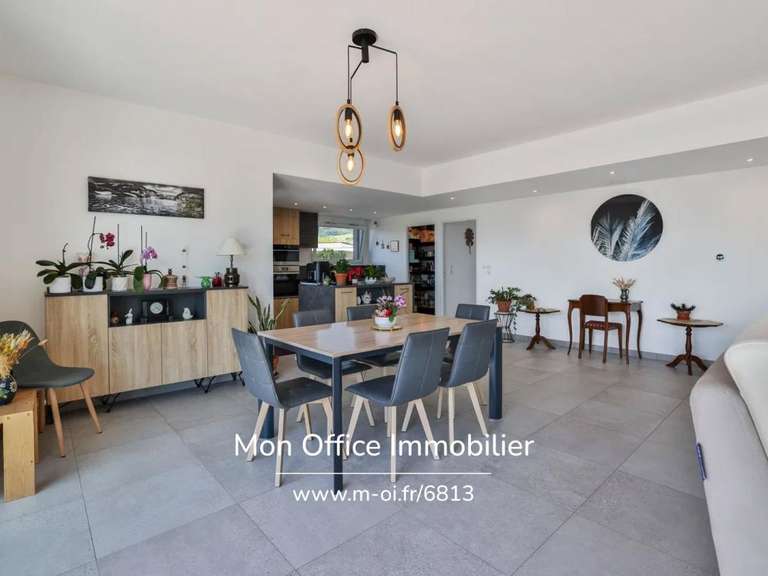 Appartement Épagny - 3 chambres - 117m²