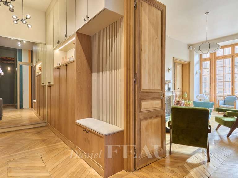 Appartement Paris 17e - 3 chambres - 140m²