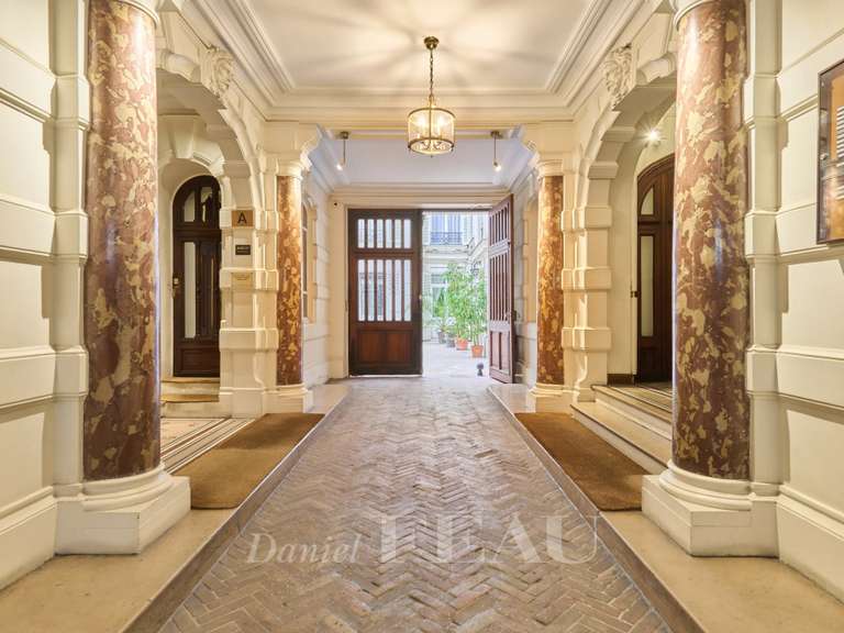 Appartement Paris 17e - 3 chambres - 140m²