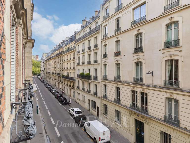 Appartement Paris 17e - 3 chambres - 140m²
