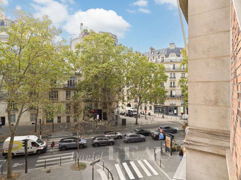 Appartement Paris 17e - 3 chambres - 140m²
