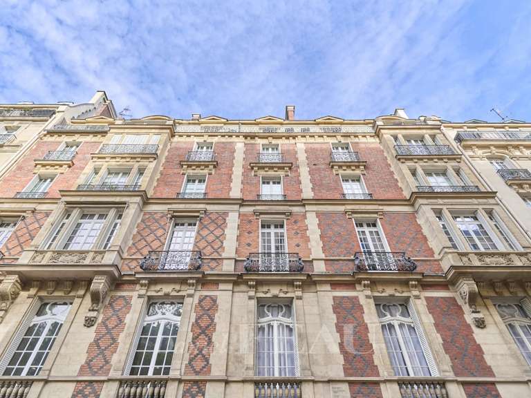 Appartement Paris 17e - 3 chambres - 140m²