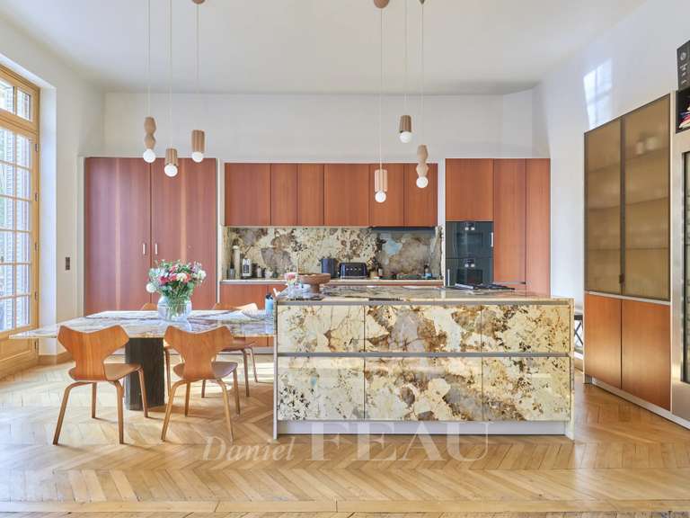 Appartement Paris 17e - 3 chambres - 140m²