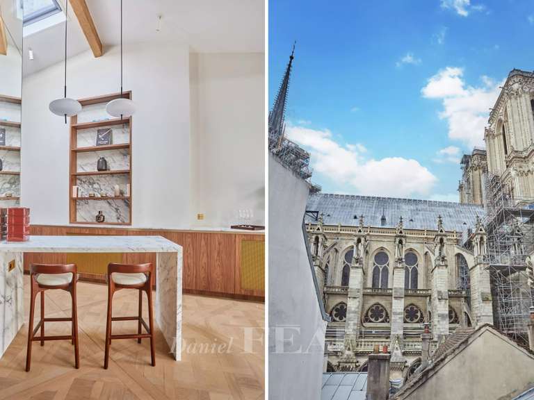 Appartement Paris 4e - 2 chambres - 118m²