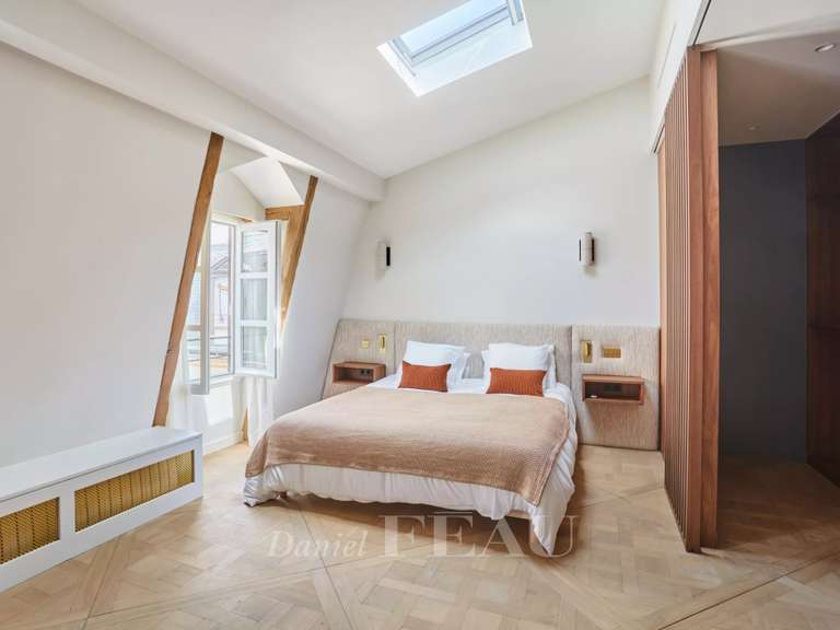 Appartement Paris 4e - 2 chambres - 118m²