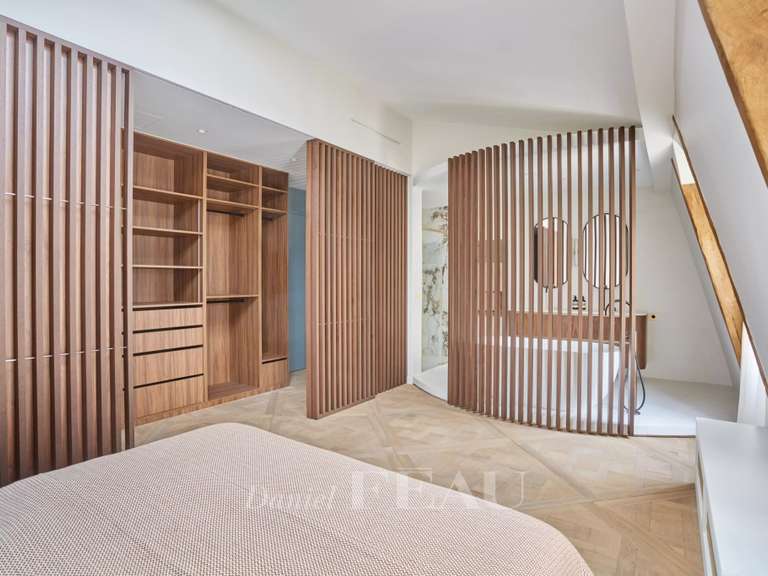 Appartement Paris 4e - 2 chambres - 118m²