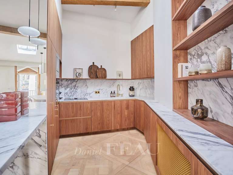 Appartement Paris 4e - 2 chambres - 118m²