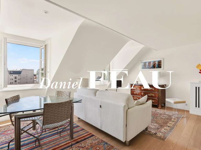 Appartement Paris 4e - 2 chambres - 70m²