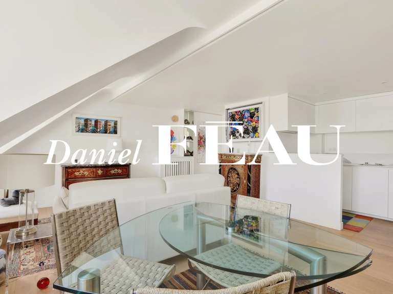 Appartement Paris 4e - 2 chambres - 70m²