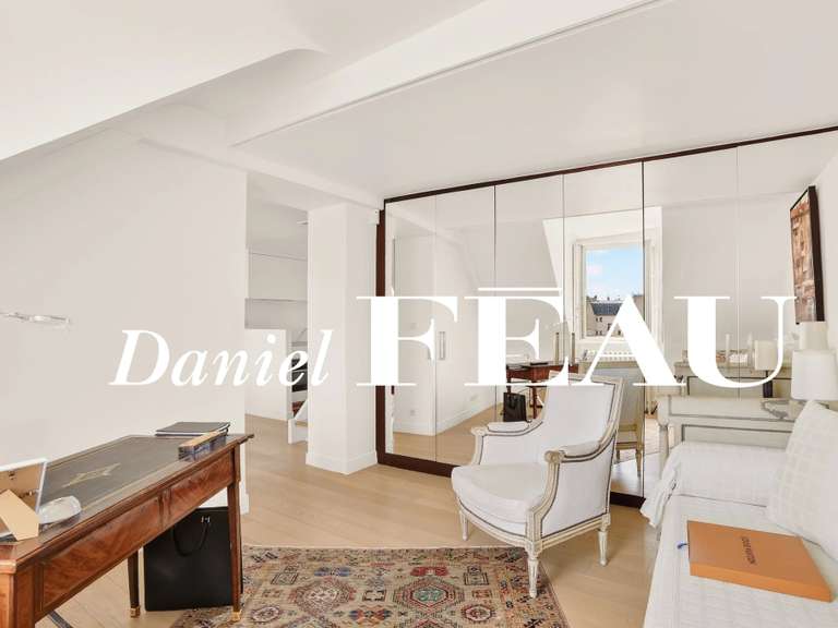 Appartement Paris 4e - 2 chambres - 70m²