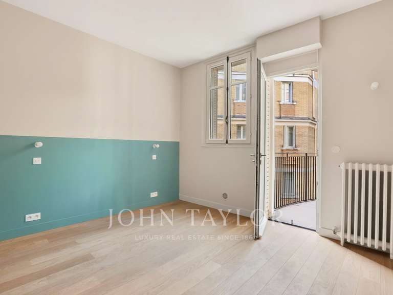 Appartement Paris 16e - 3 chambres - 106m²