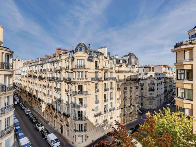 Appartement Paris 16e - 3 chambres - 106m²