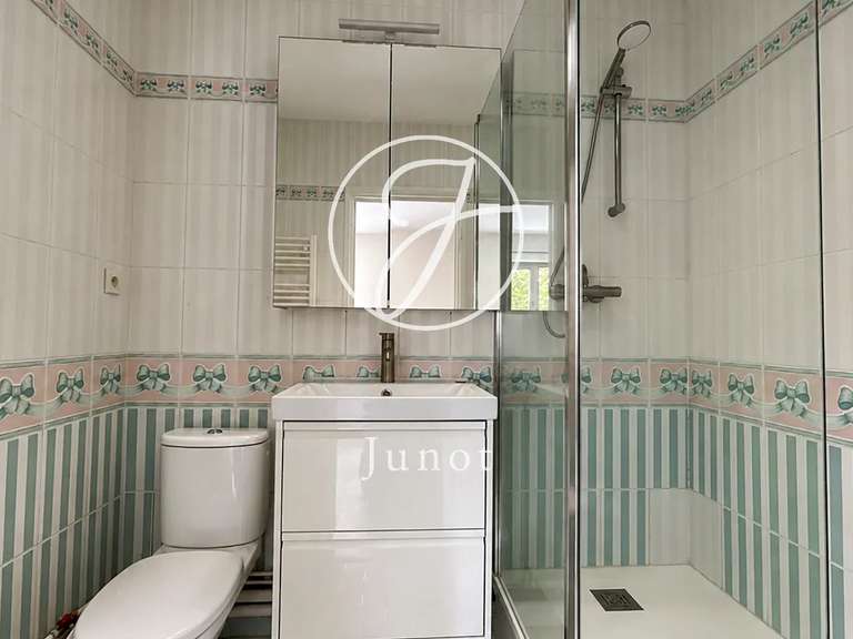 Appartement Mouvaux - 4 chambres - 115m²