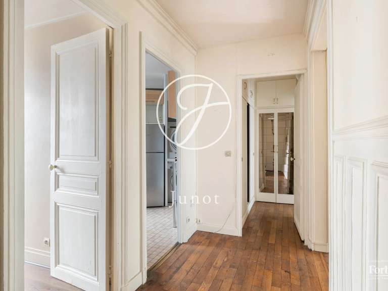 Appartement Paris 6e - 2 chambres - 68m²