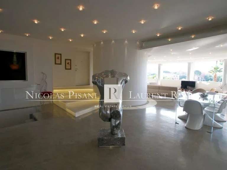 Appartement Roquebrune-Cap-Martin - 330m²