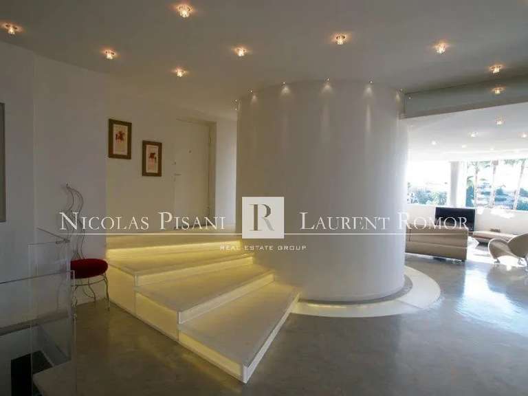 Appartement Roquebrune-Cap-Martin - 330m²