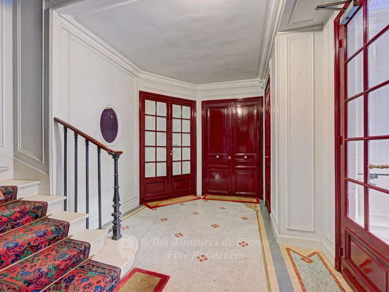 Appartement Paris 7e - 3 chambres - 113m²