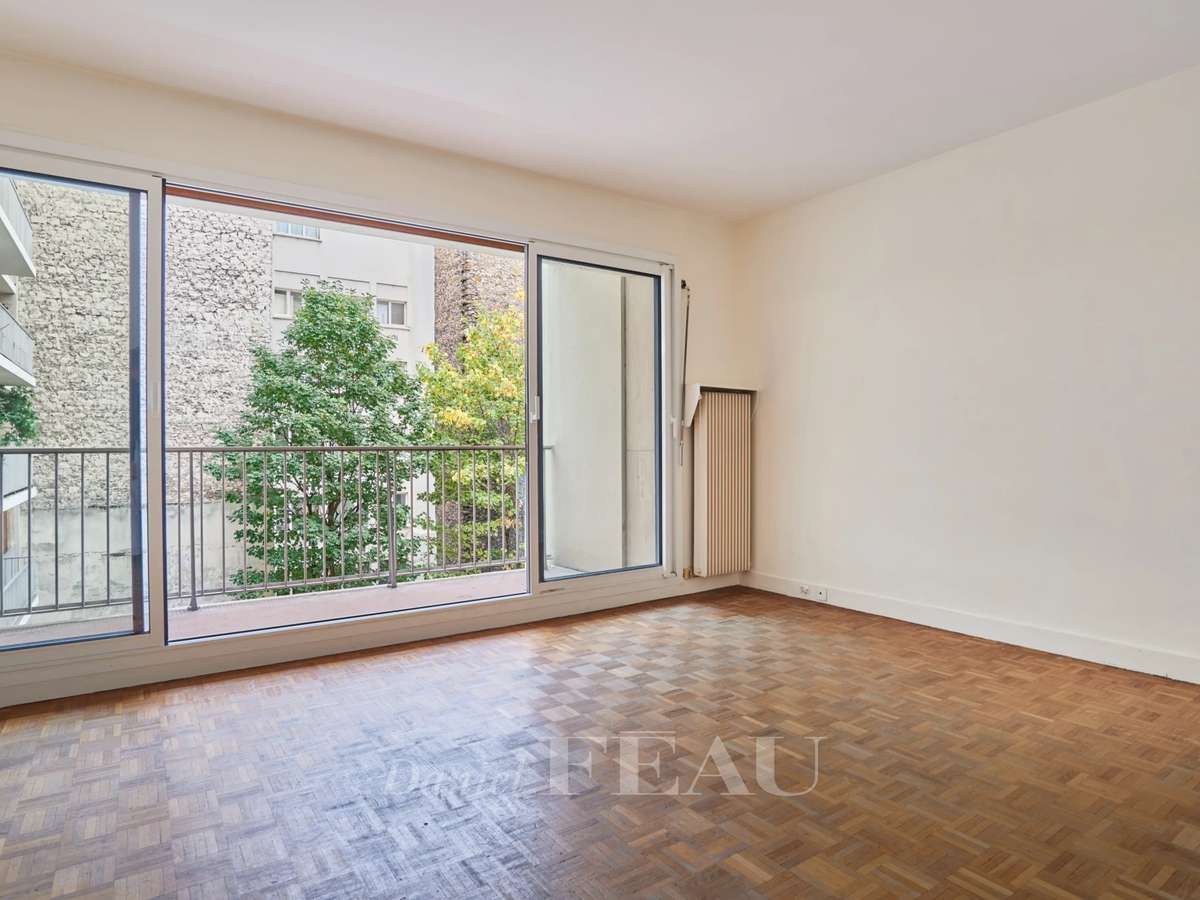 Apartment Paris 16e