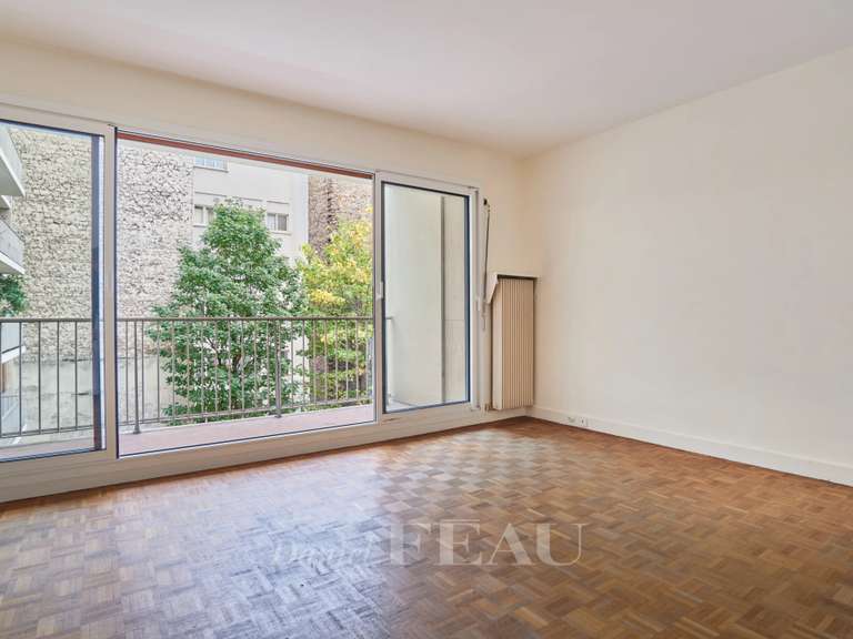 Appartement Paris 16e - 5 chambres - 170m²