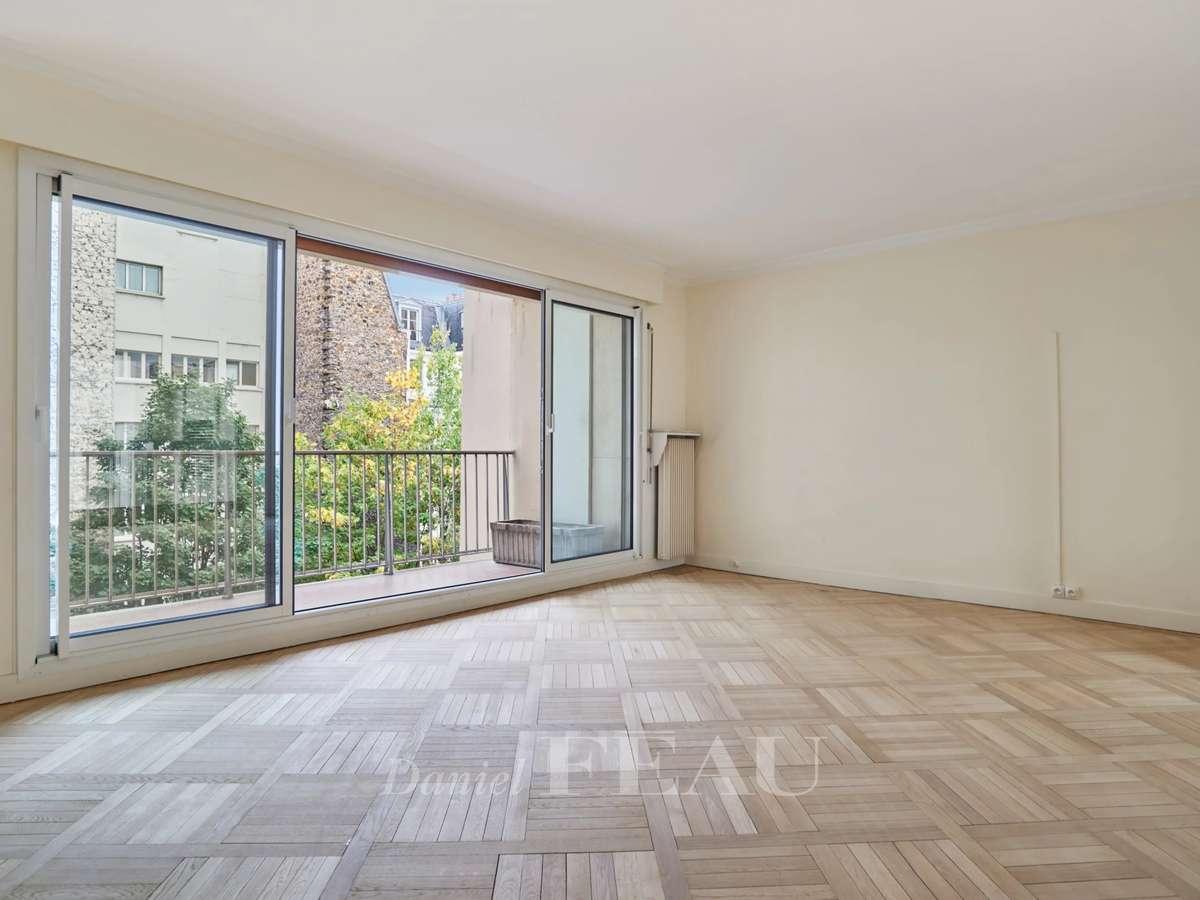 Apartment Paris 16e