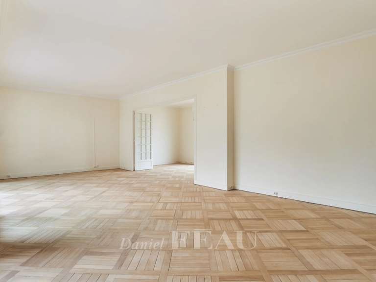 Appartement Paris 16e - 5 chambres - 170m²