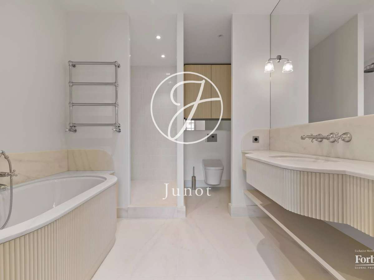 Apartment Paris 5e