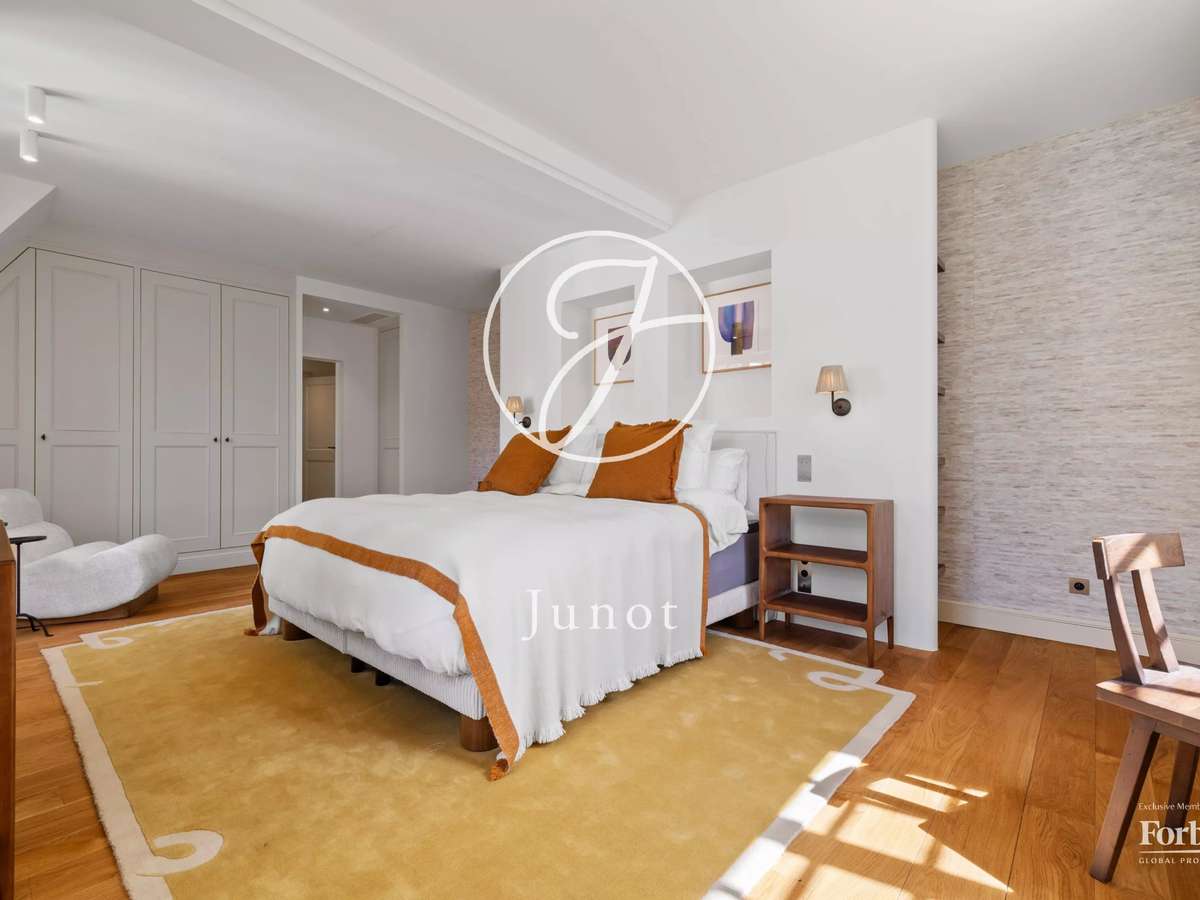 Apartment Paris 5e