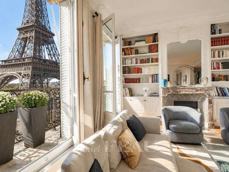 Appartement Paris 7e - 3 chambres - 252m²