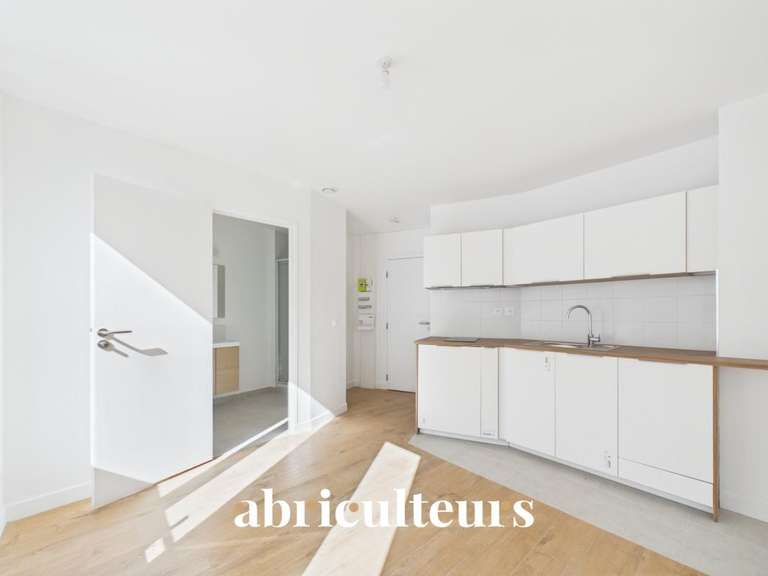 Appartement Paris 18e - 1 chambre - 25m²