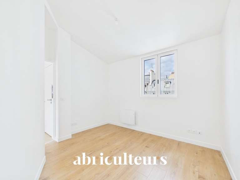 Appartement Paris 18e - 1 chambre - 26m²