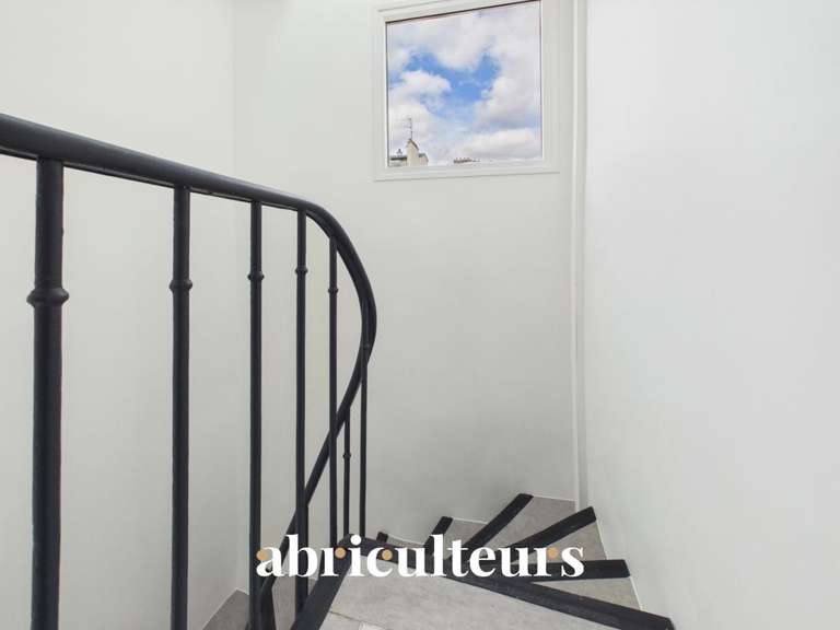 Appartement Paris 18e - 1 chambre - 26m²