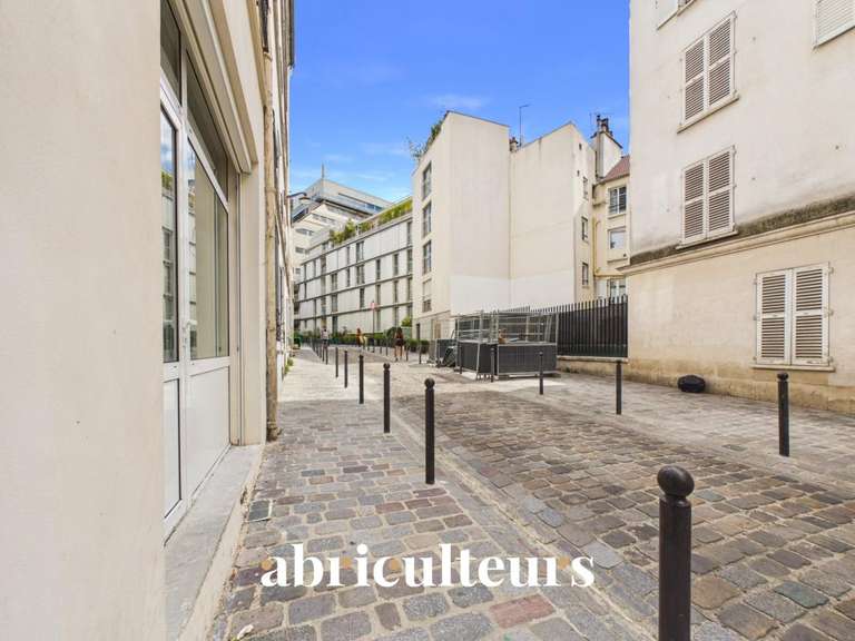 Appartement Paris 18e - 1 chambre - 26m²