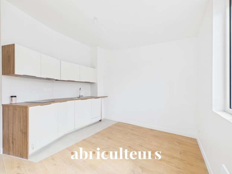 Appartement Paris 18e - 1 chambre - 26m²