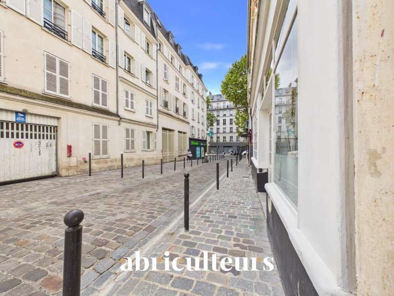 Appartement Paris 18e - 1 chambre - 25m²