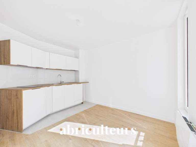 Appartement Paris 18e - 1 chambre - 25m²